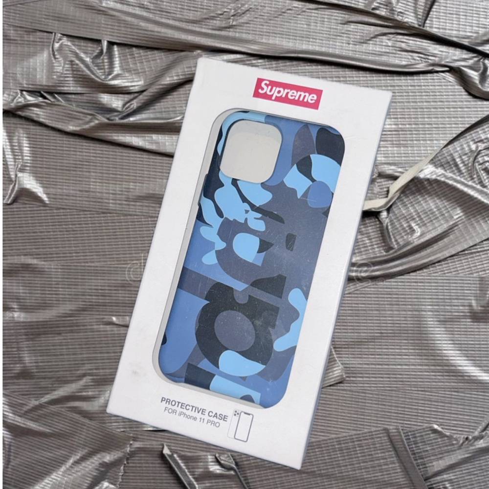 Supreme Camouflage Blue iPhone 11 Pro Case